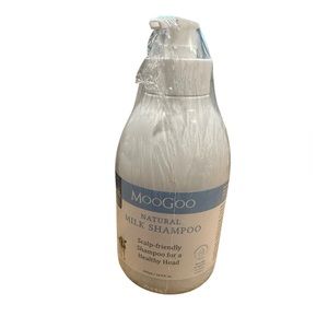 Moogoo Natural Milk Free from Harsh Synthetic Detergents Gentle Shampoo NEW